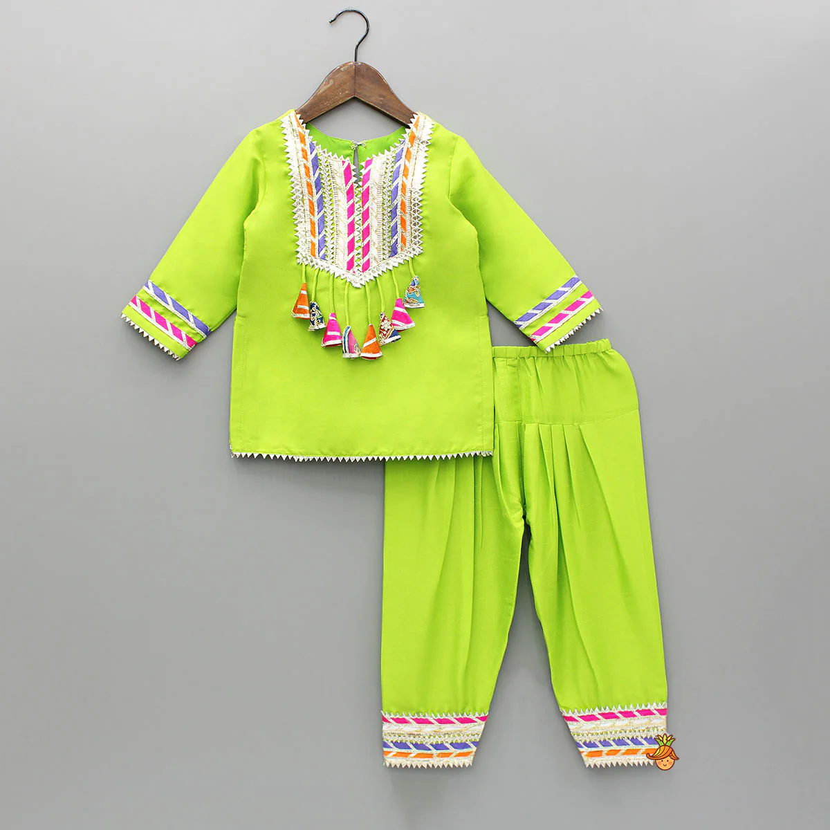 Green Gota Lace Work Kurti And Salwar With Matching Dupatta - Image 3