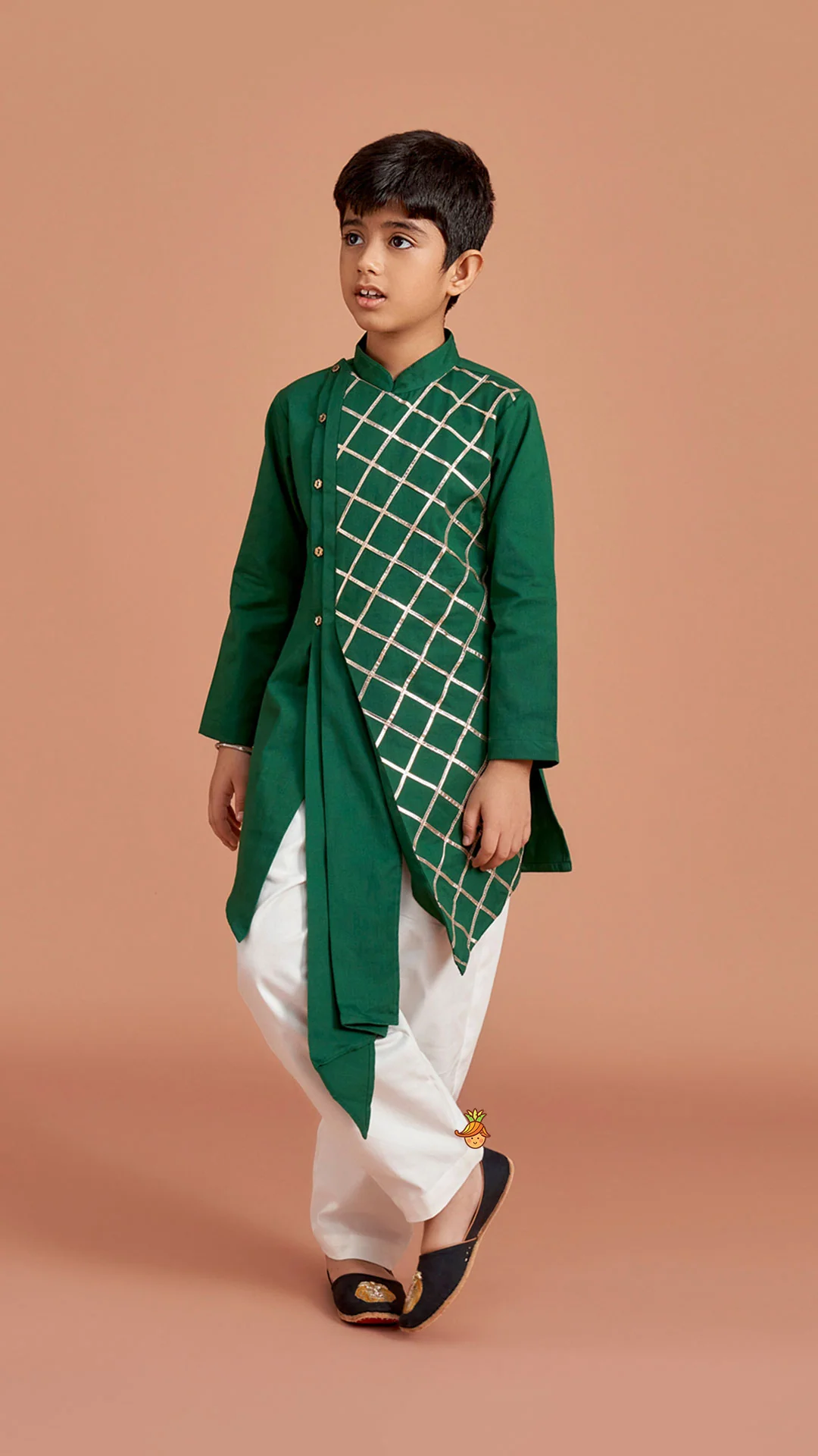 Green Pleated Asymmetric Stylish Kurta With Pant - Image 4