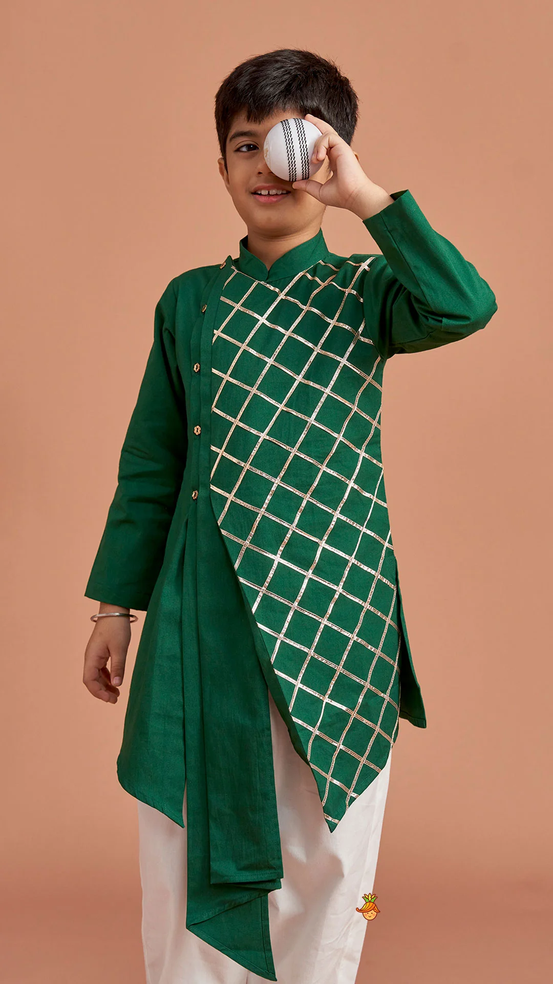 Green Pleated Asymmetric Stylish Kurta With Pant - Image 6