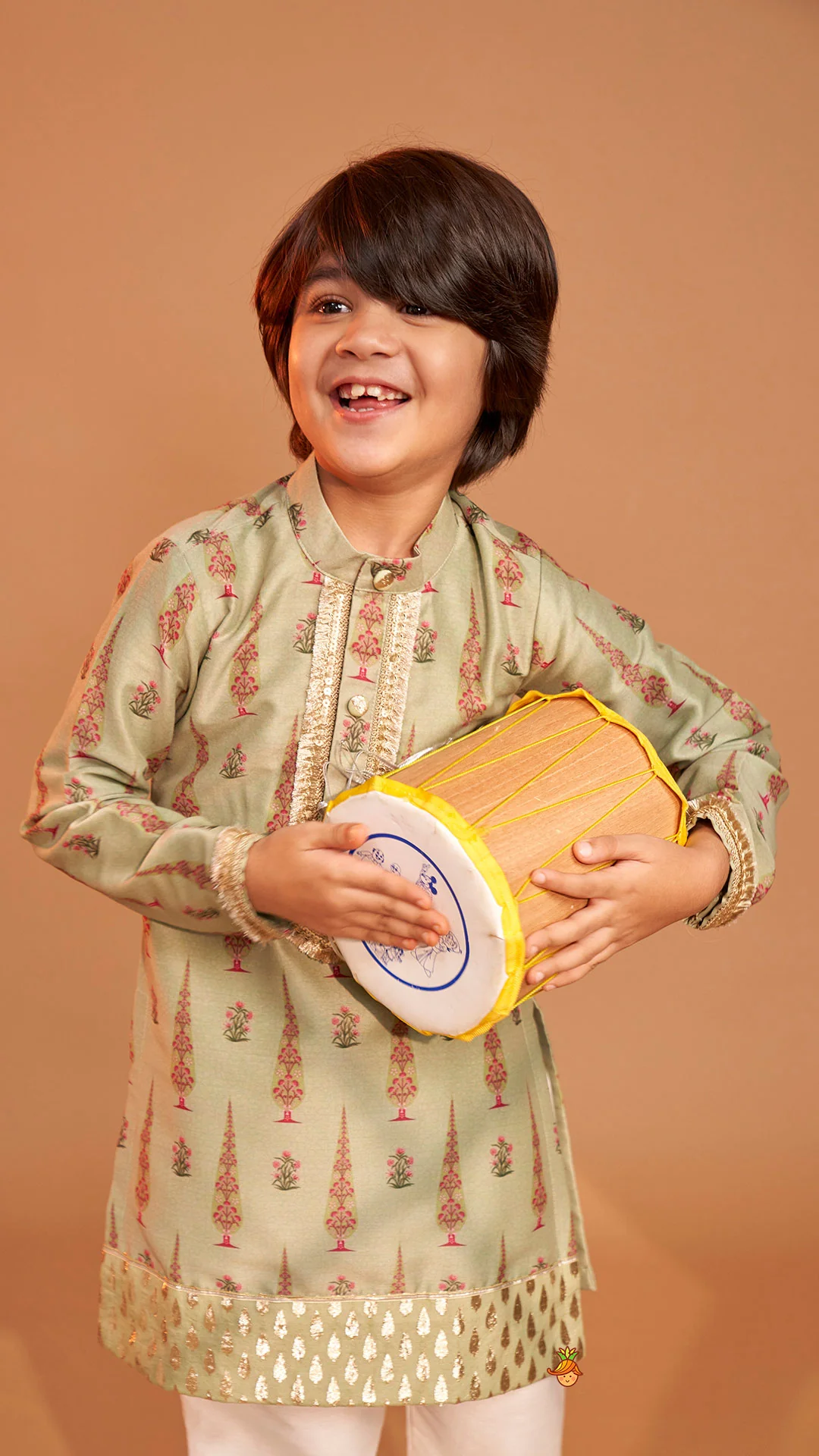 Green Printed Kurta And Pyjama - Image 4