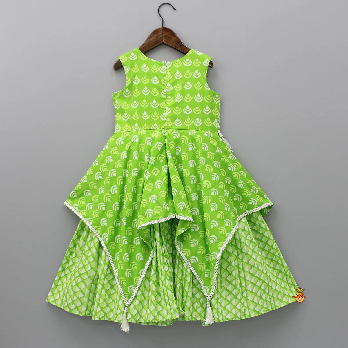 Green Printed Kurti With Faux Mirror Work Flap - Image 2