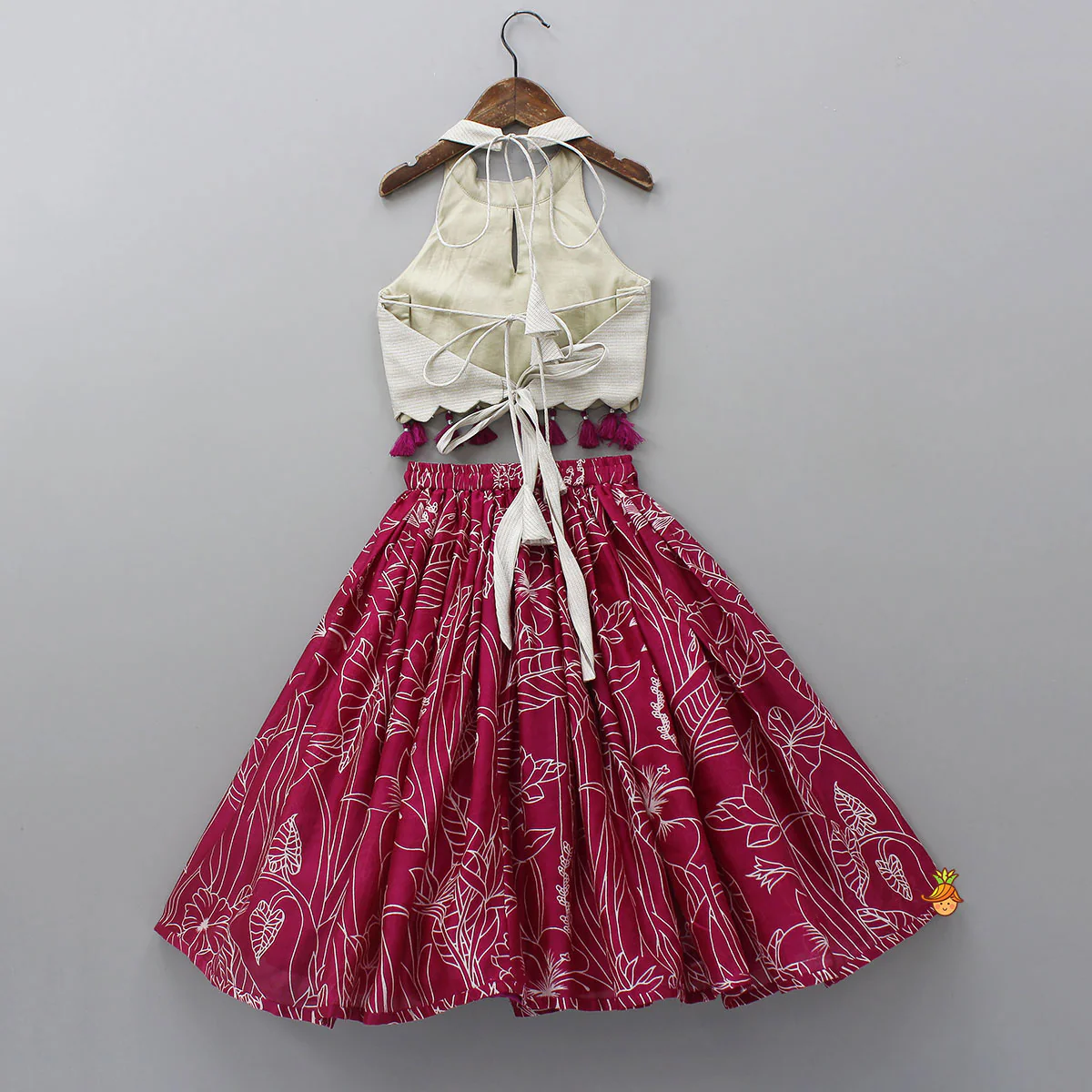 Halter Neck Fringe Detailed Top With Printed Lehenga - Image 2