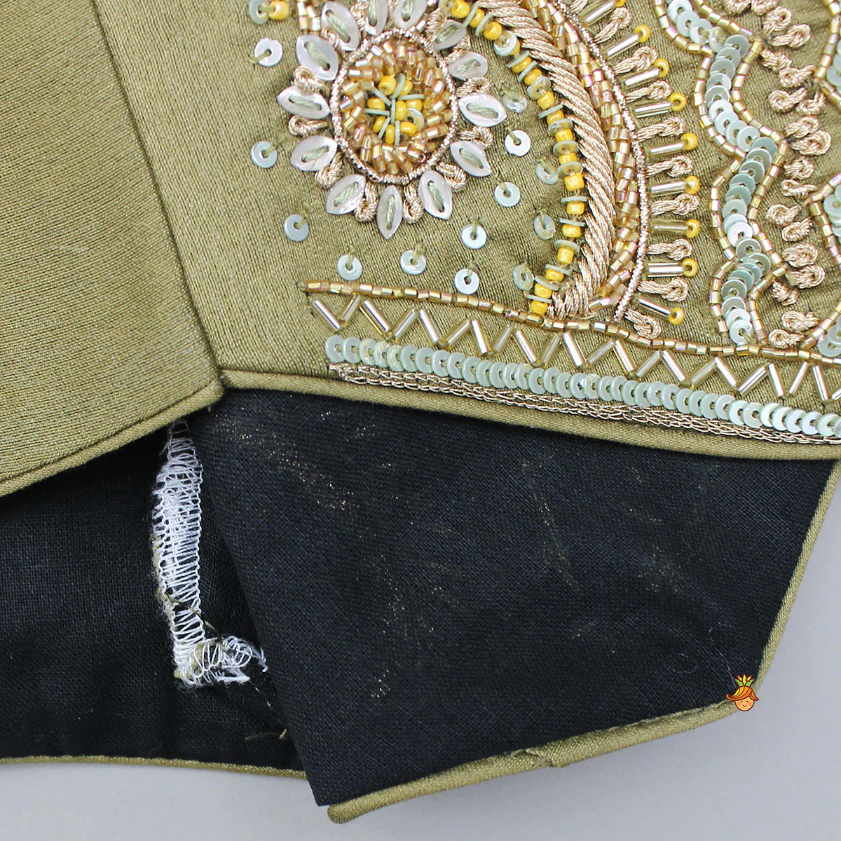 Halter Neck Paisley Embroidered Stylish Top With Brocade Lehenga - Image 5