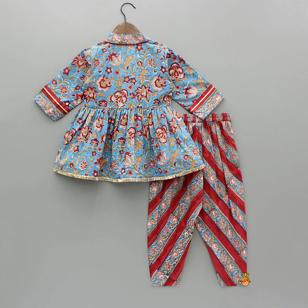 Hand Block Printed Blue And Red Gota Lace Work Kurti With Dhoti Style Pant - Image 2