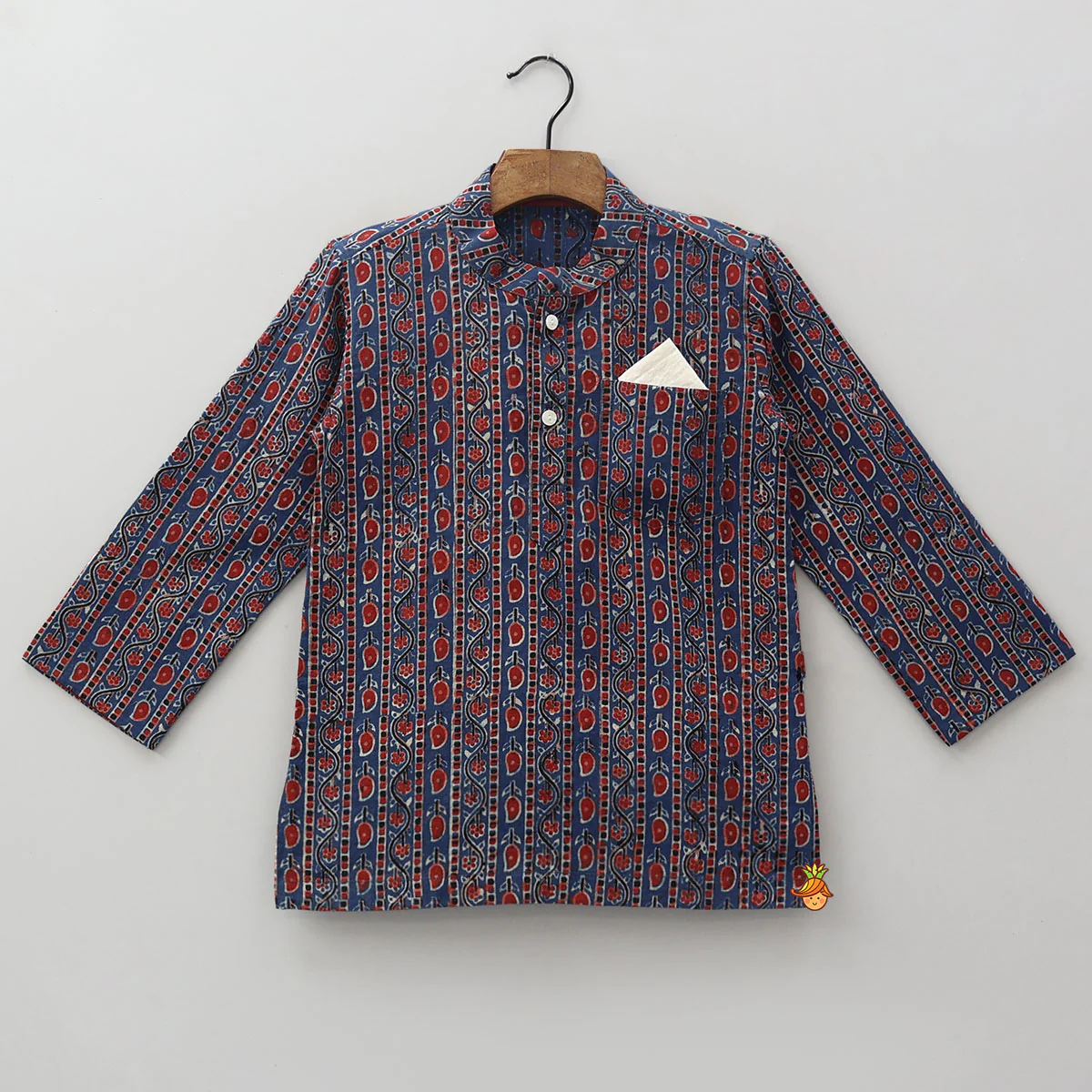 Hand Block Printed Ethnic Kurta And Pyjama - Image 3