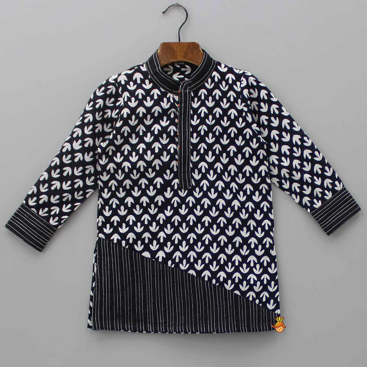 Hand Block Printed Kurta And Pyjama - Image 3