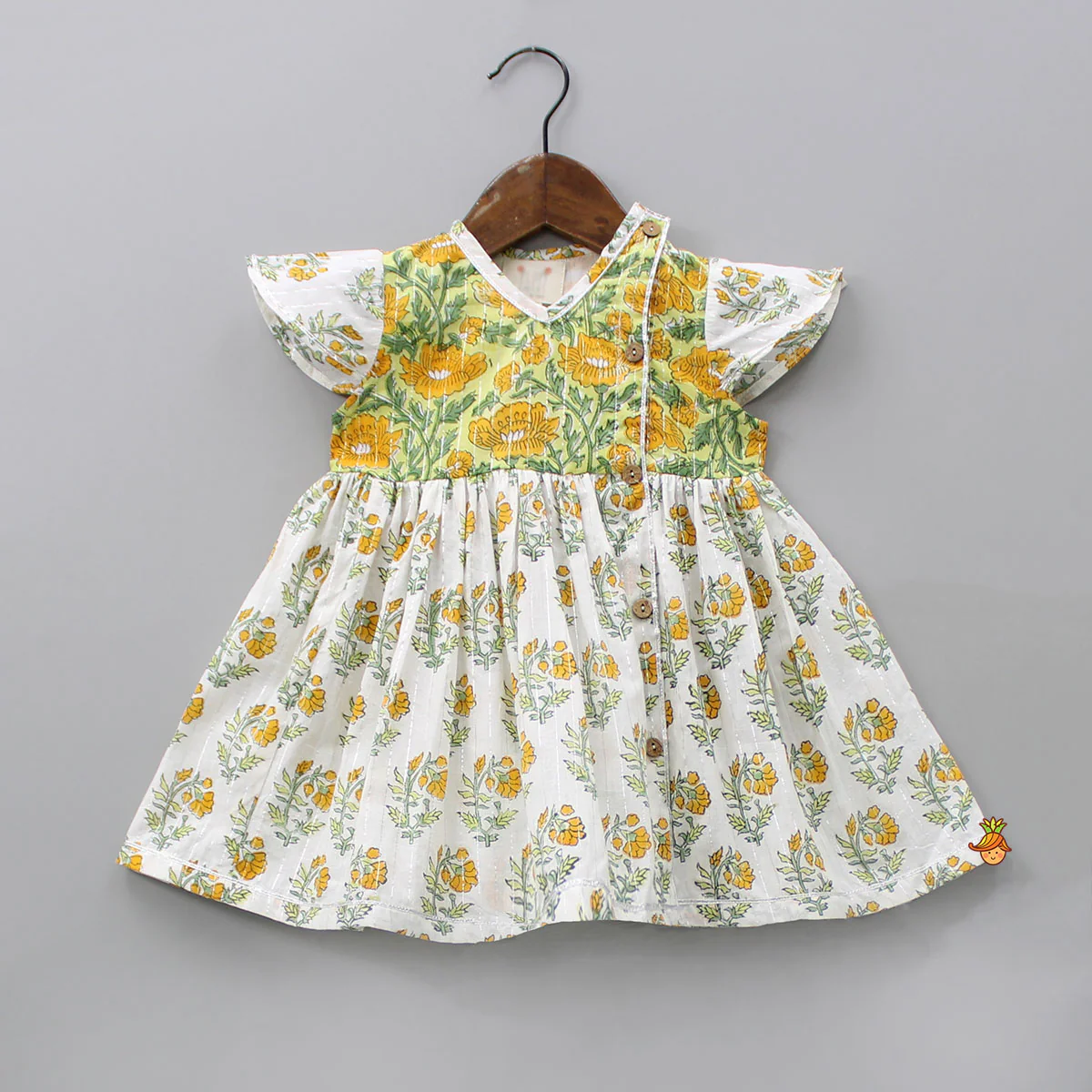 Hand Block Printed Multicolour Infant Baby Set With Swaddle - Image 4
