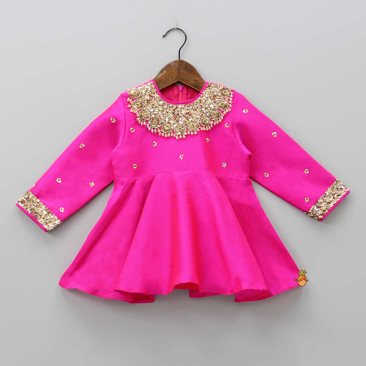 Heavy Embroidered Neckline Pink Kurti And Dhoti With Dupatta - Image 4