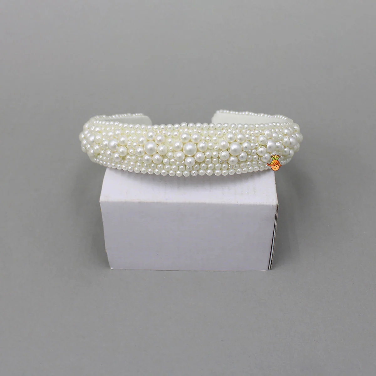 Intricate Embroidered Hairband - Image 2