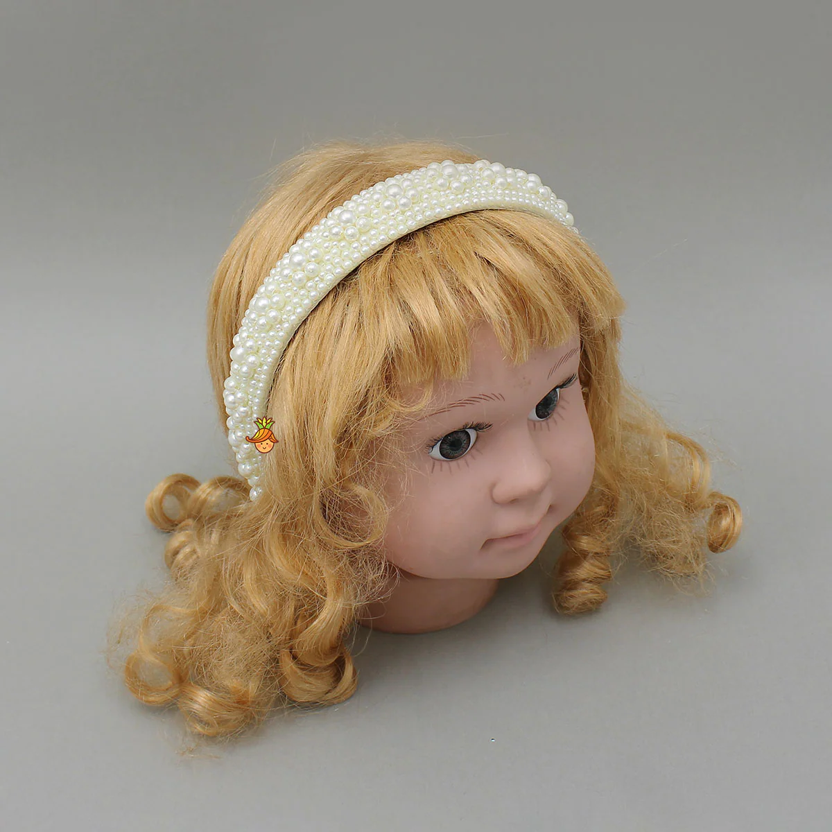 Intricate Embroidered Hairband - Image 5