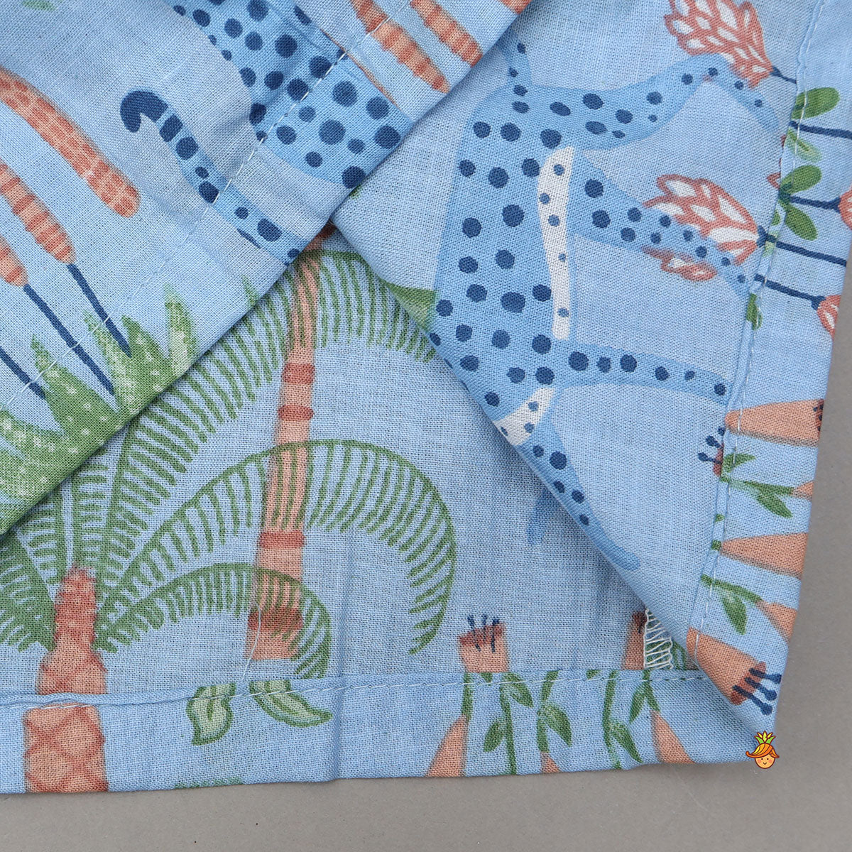 Jungle-Themed Printed Top And Pyjama - Image 5