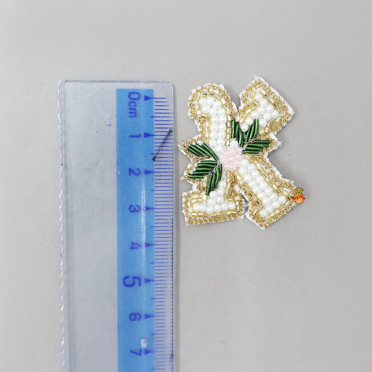 K Alphabet Hair Clip - Image 5