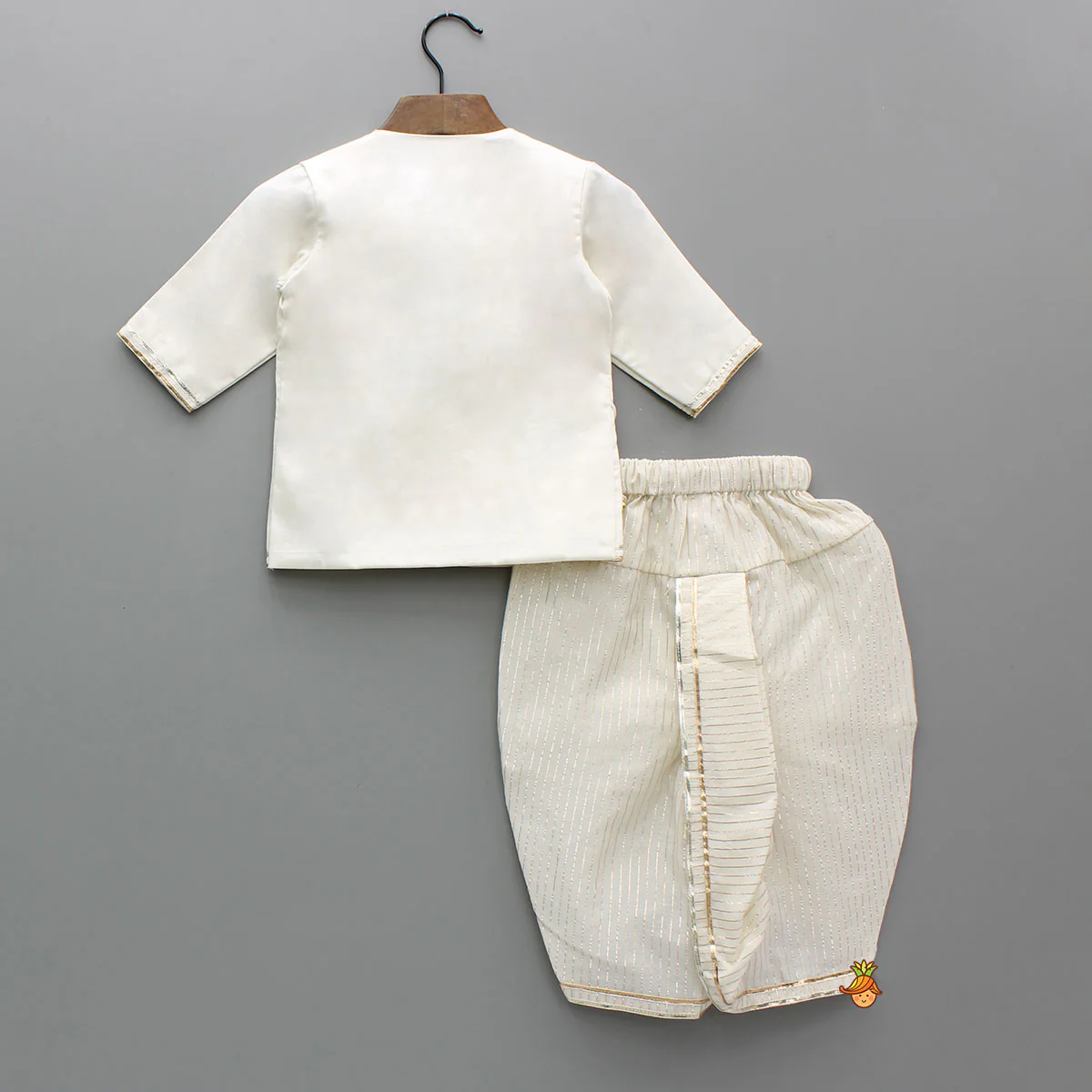 Krishna Hand-Painted Off-White Kurta And Lurex Striped Dhoti With Mor Pankh Mukut And Basuri - Image 2