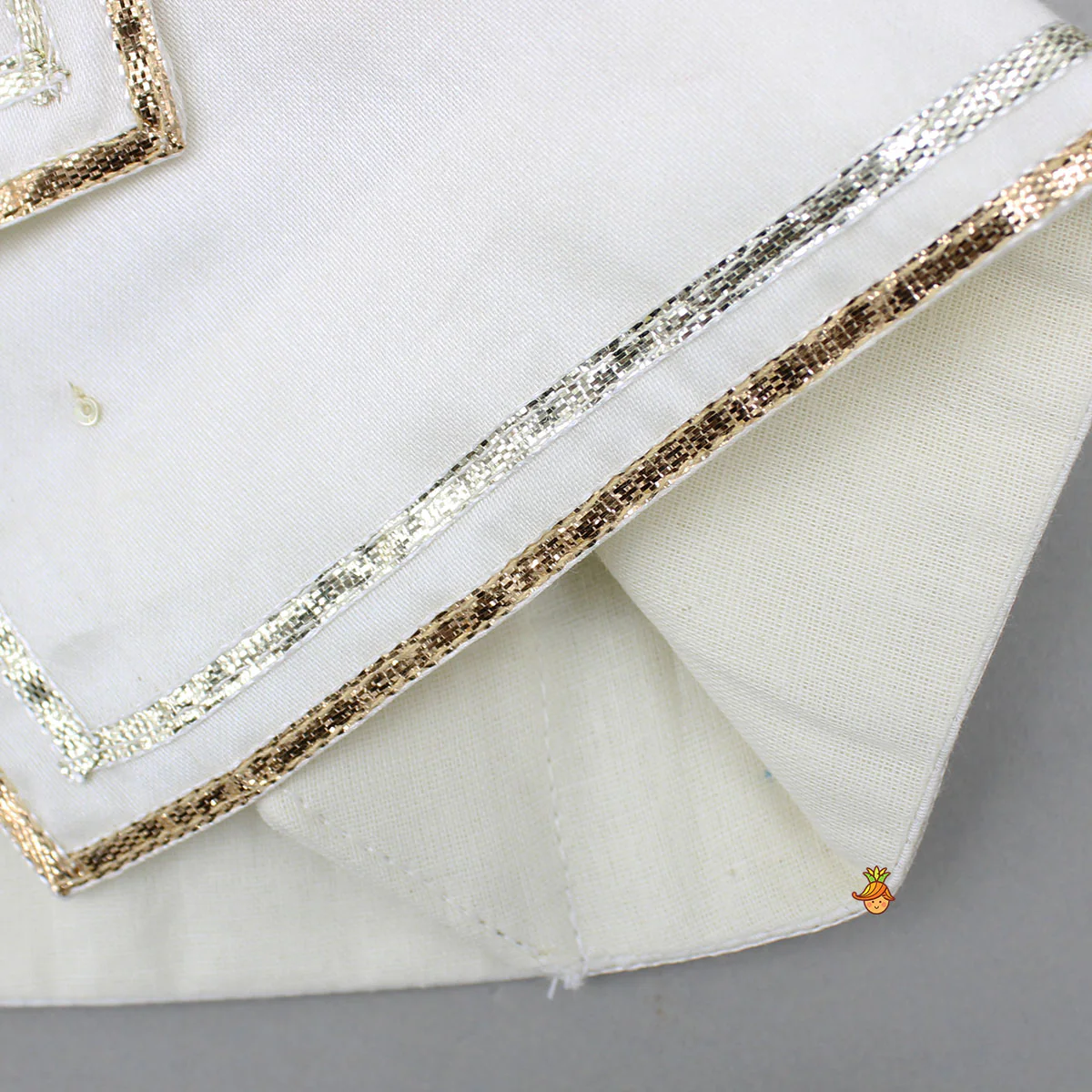 Krishna Hand-Painted Off-White Kurta And Lurex Striped Dhoti With Mor Pankh Mukut And Basuri - Image 7