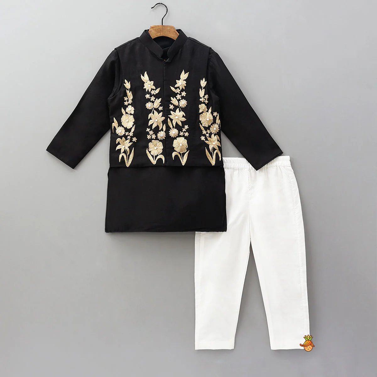 Kurta With Embroidered Jacket And Pyjama