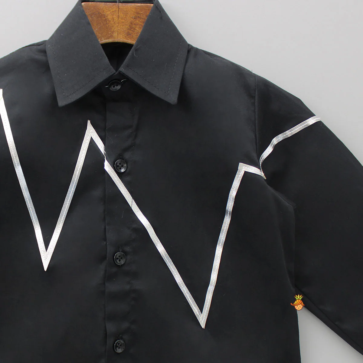 Lace Detail Black Shirt - Image 3