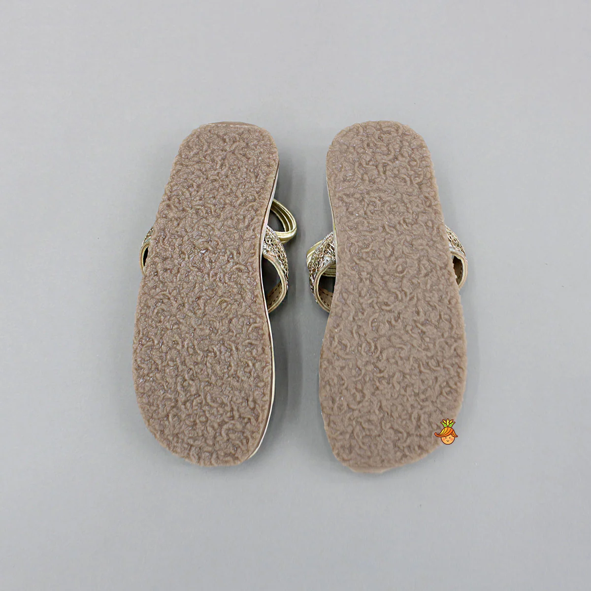 Lace Detailed And Braided Toe Ring Kolhapuri Flats - Image 2