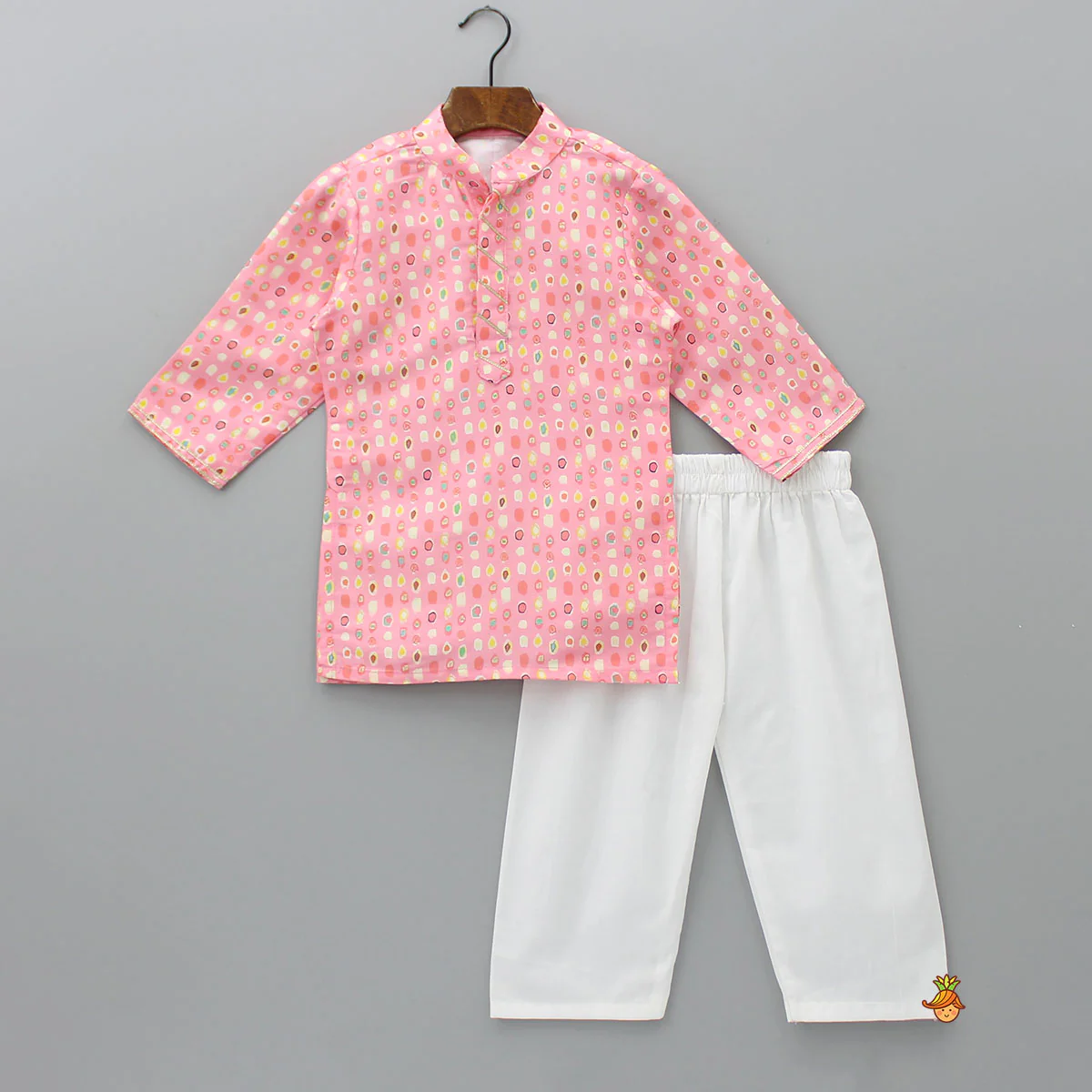 Lace Detailed Front Placket Mandarin Collar Pink Kurta With Floral Jacket And Pyjama - Image 3