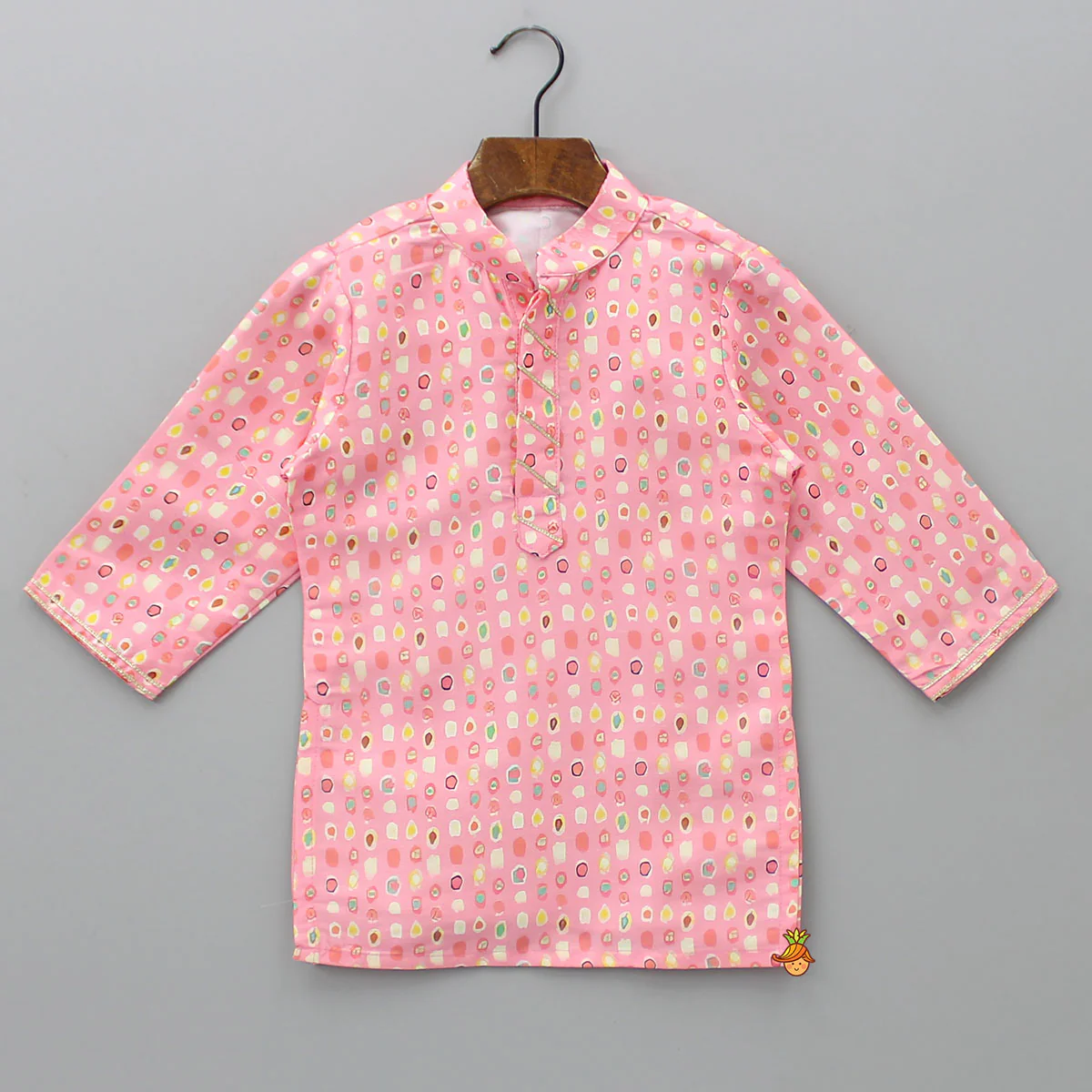 Lace Detailed Front Placket Mandarin Collar Pink Kurta With Floral Jacket And Pyjama - Image 4