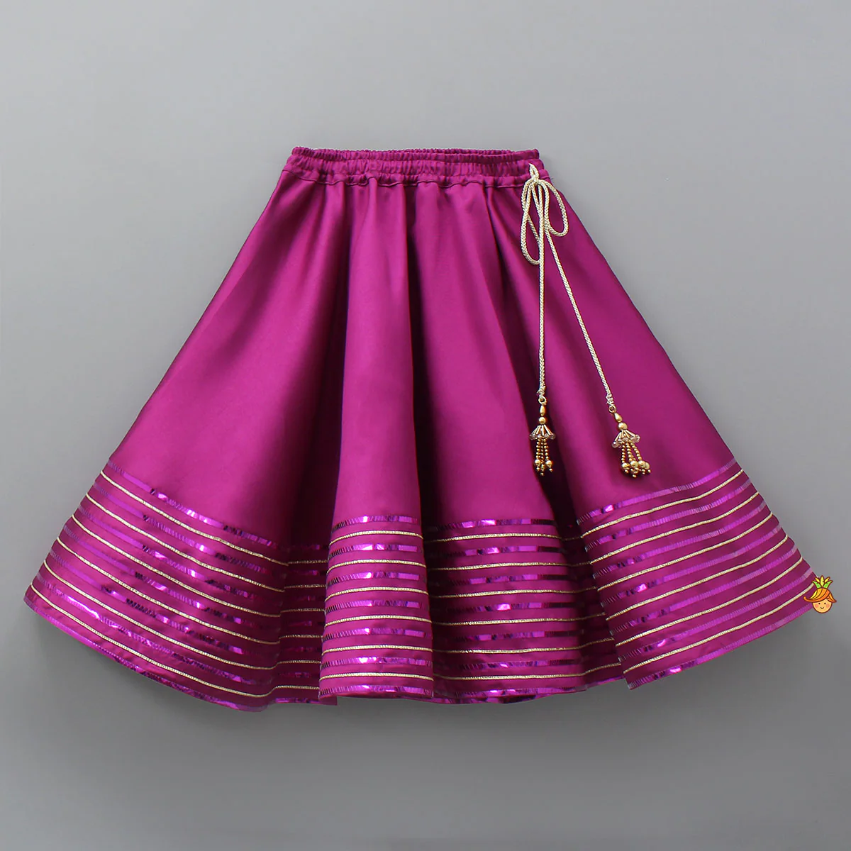 Lace-Detailed V-Neck Charming Top And Flared Lehenga - Image 4