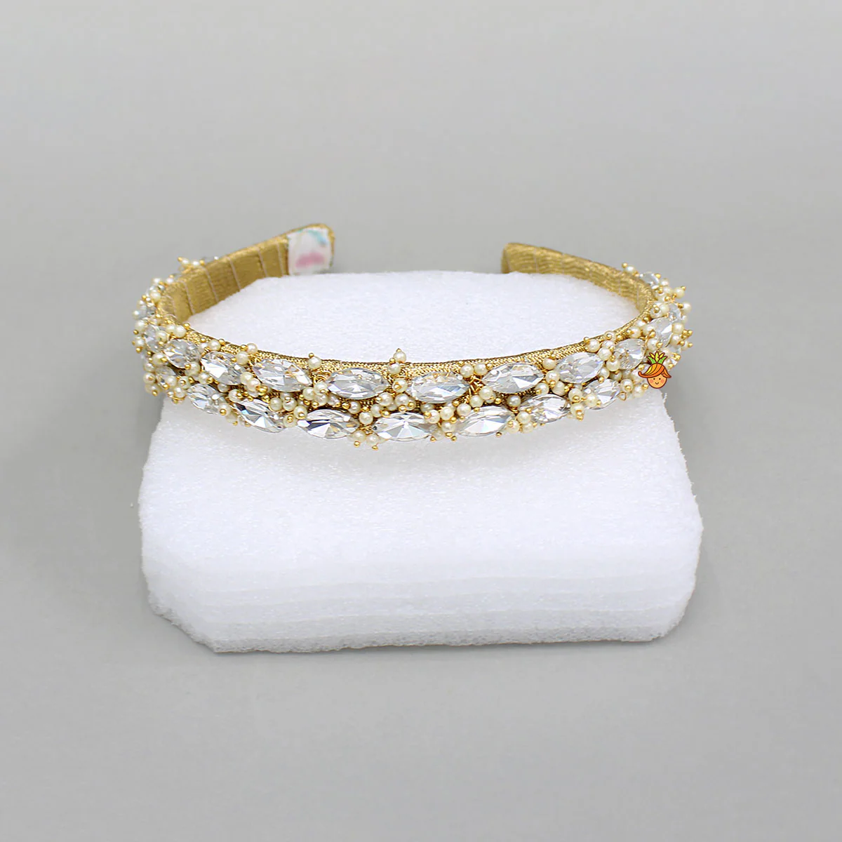 Leaf Shaped Faux White Stones Embellished Hair Band - Image 2