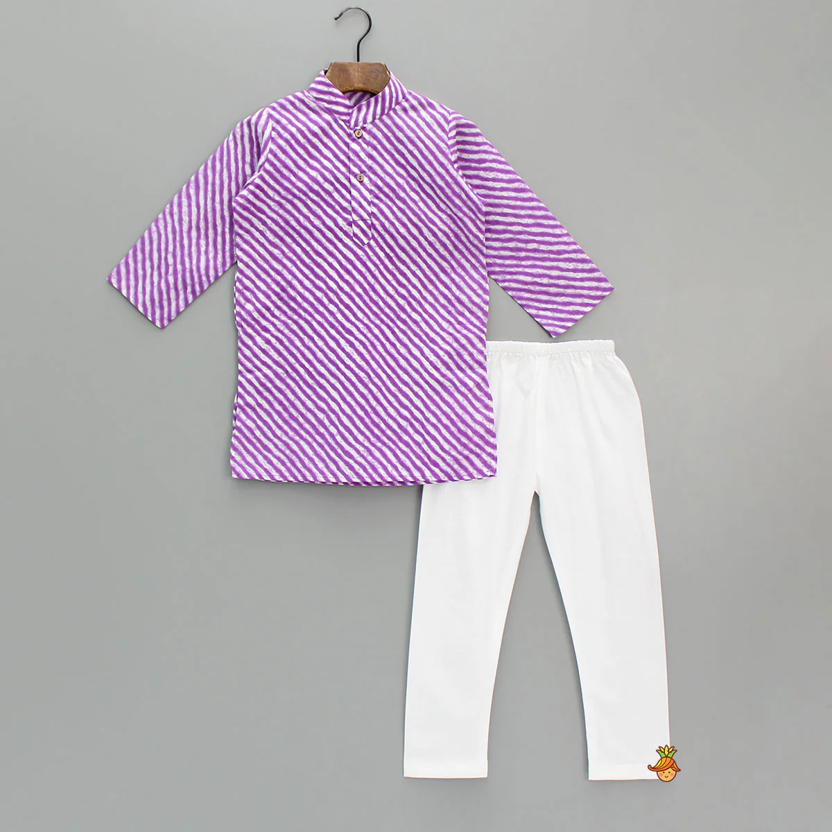 Leheriya Printed Mandarin Collar Purple Kurta With White Pyjama