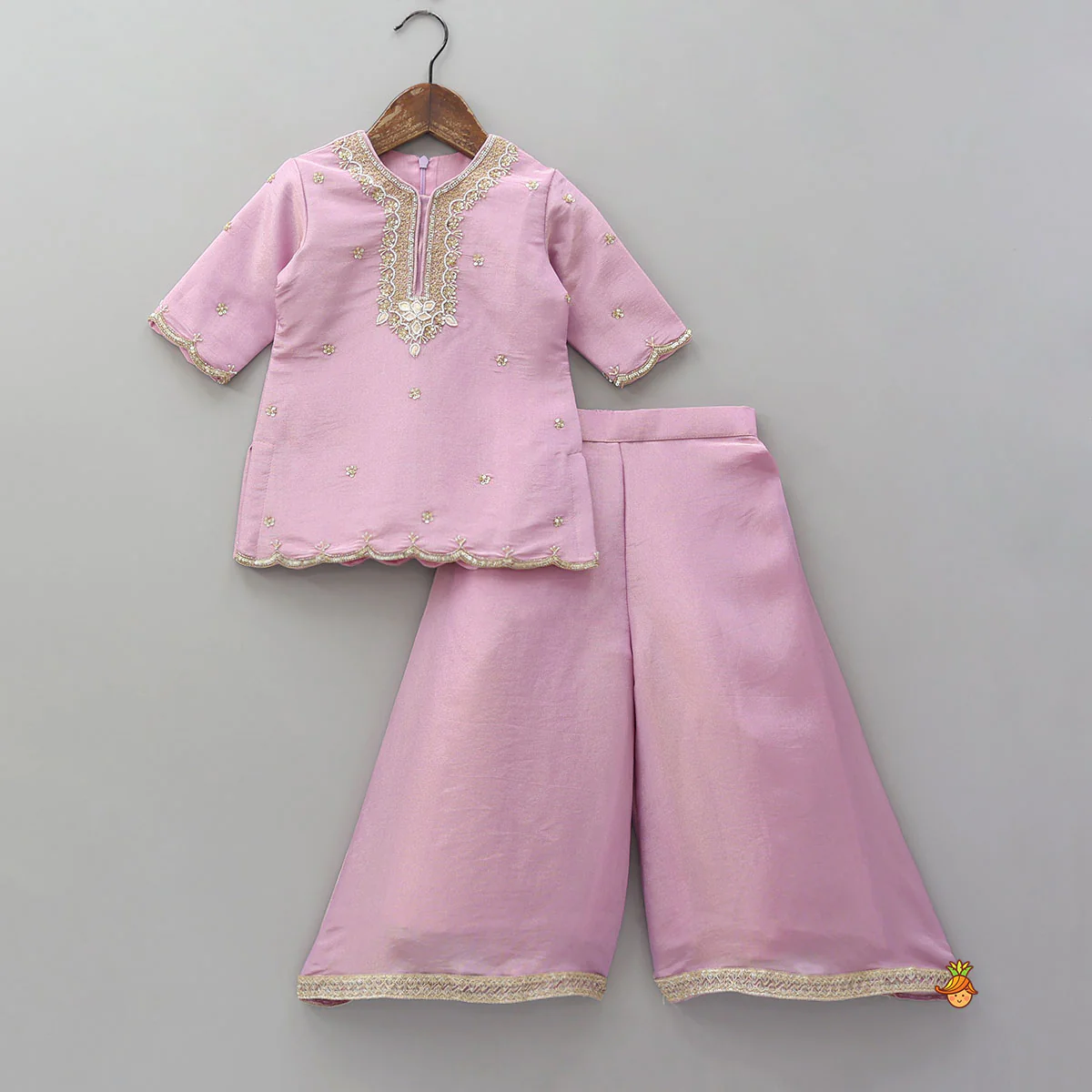 Shimmery Scallop Hem Kurti With Palazzo And Dupatta - Image 3