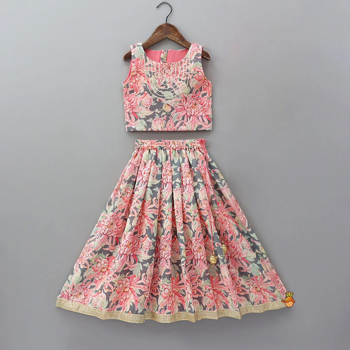 Linen Floral Top With Pleated Lehenga And Matching Net Lace Work Dupatta - Image 3