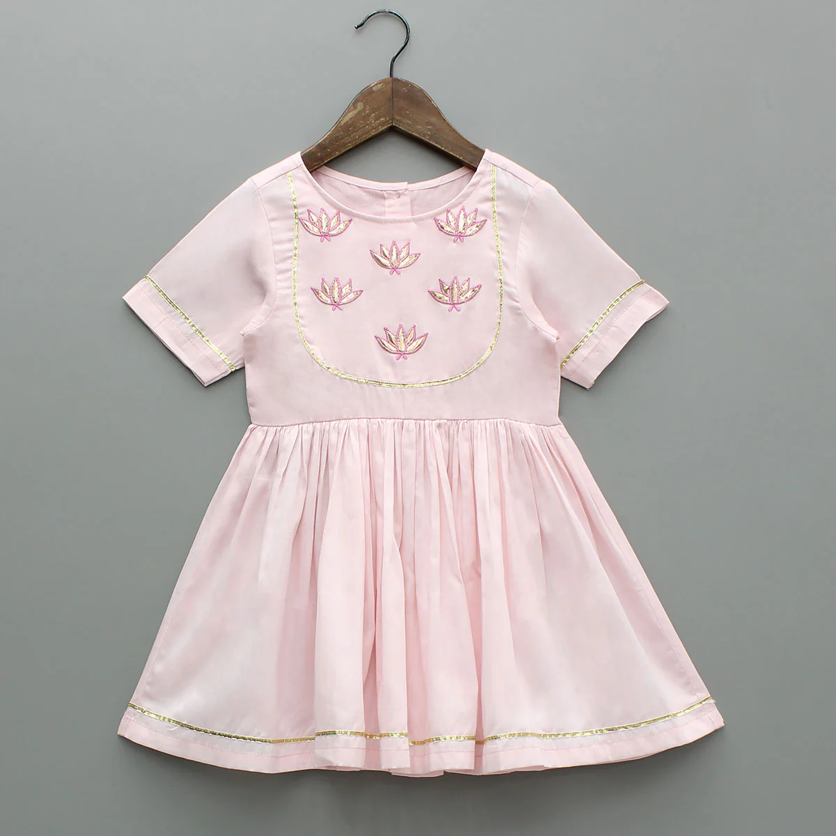 Lotus Embroidered Pink Kurta With Tulip Style Dhoti - Image 4