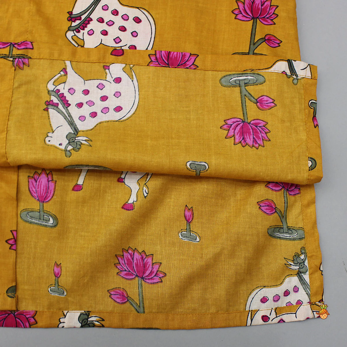 Lotus Printed Kurta With Pyjama - Image 5