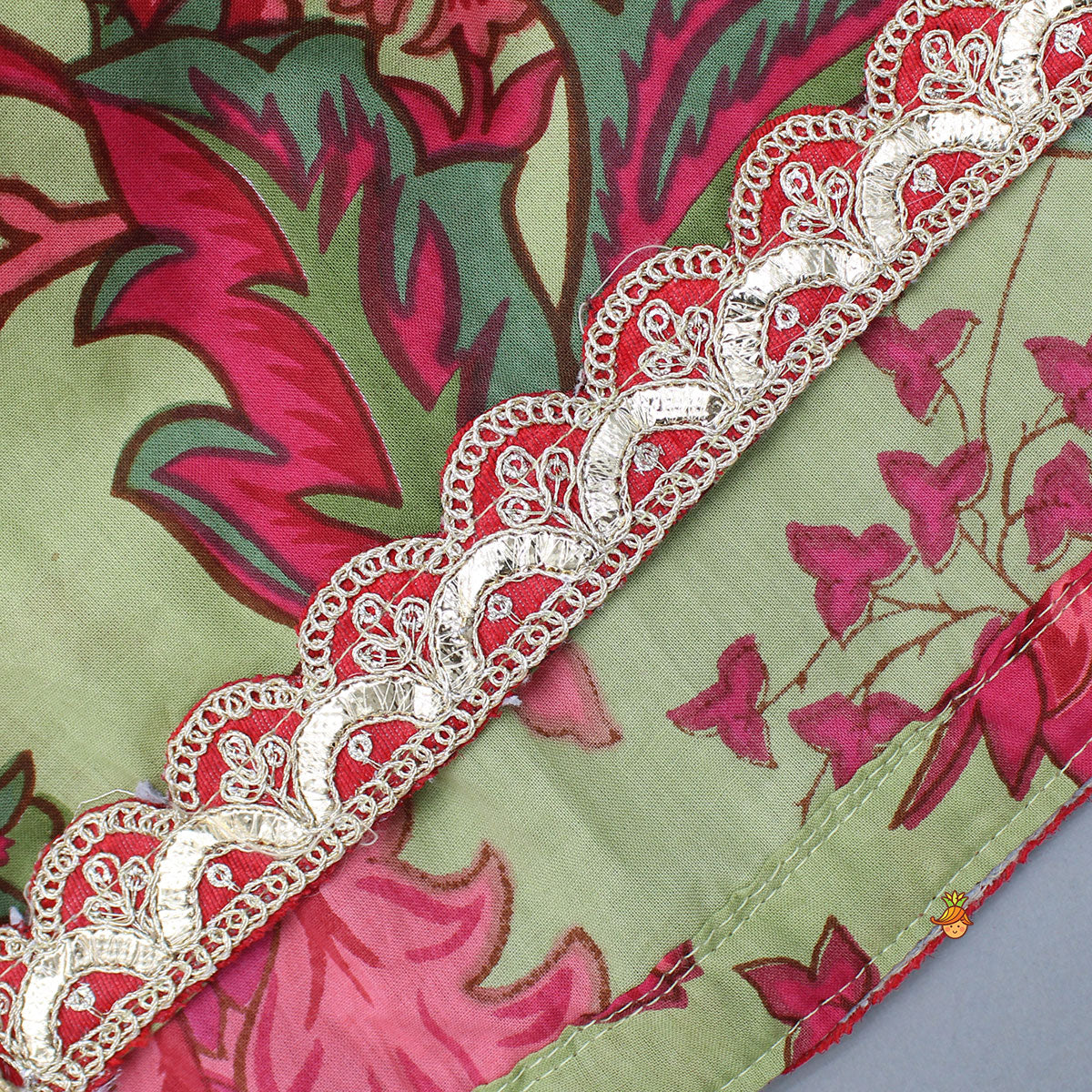 Multicolor Floral Printed Cotton Kurti With Dupatta - Image 5