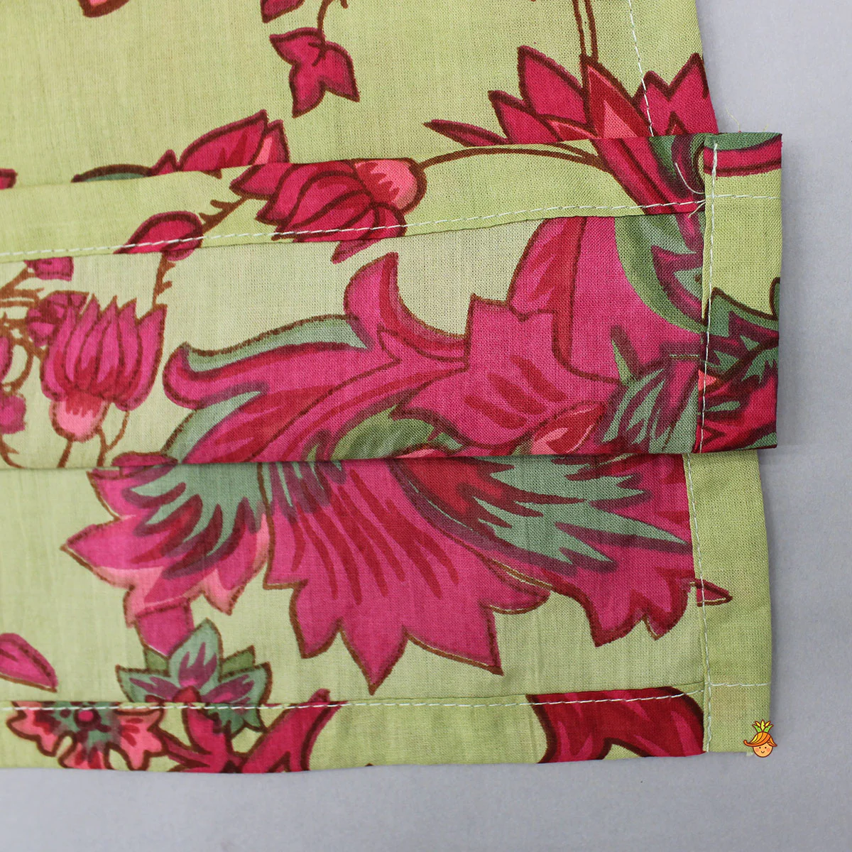 Multicolored Floral Print Green Kurta With Pyjama - Image 5