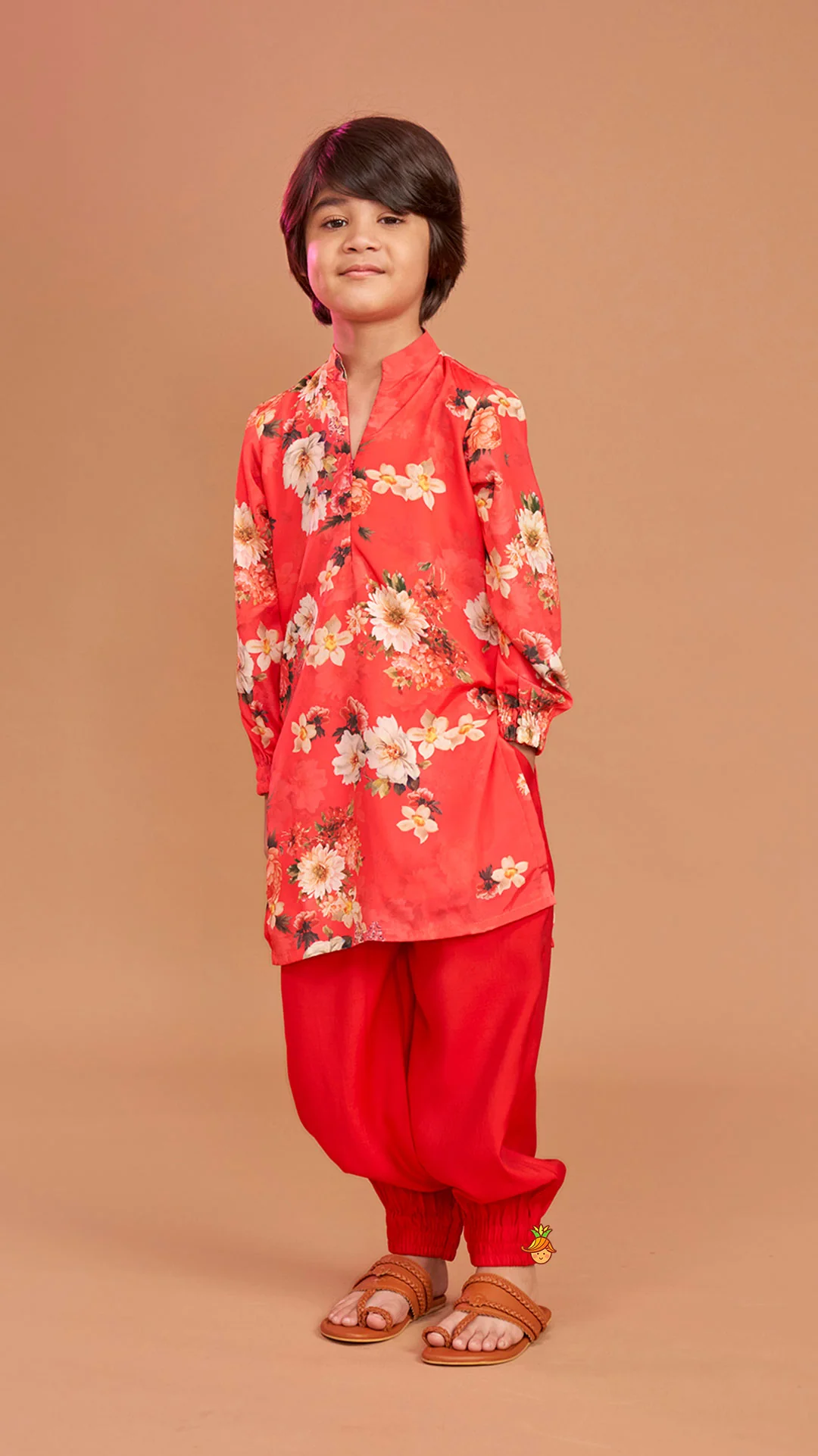 Multicolour Floral Printed Kurta With Jogger Style Pyjama - Image 3