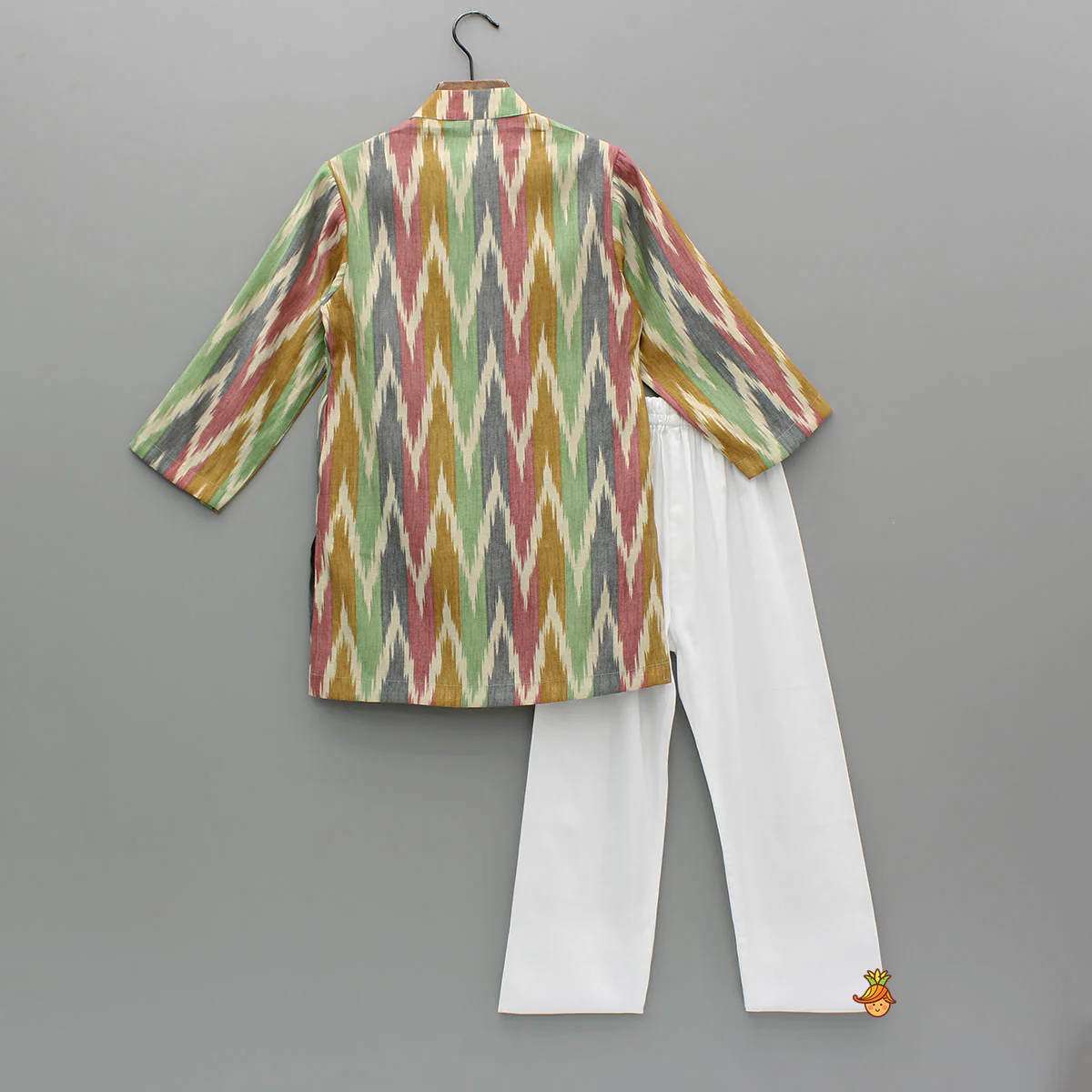 Multicolour Ikkat Printed Kurta And Pyjama - Image 2