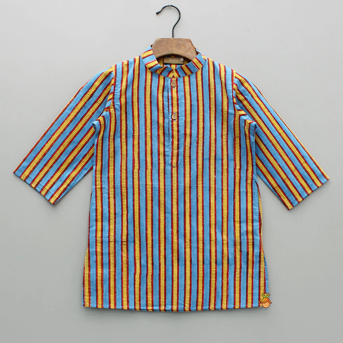 Multicolour Stripe Printed Kurta And Pyjama - Image 3