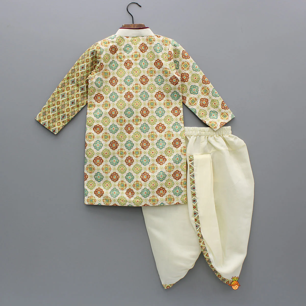 Multicolour Thread Embroidered Kurta And Cream Dhoti - Image 2