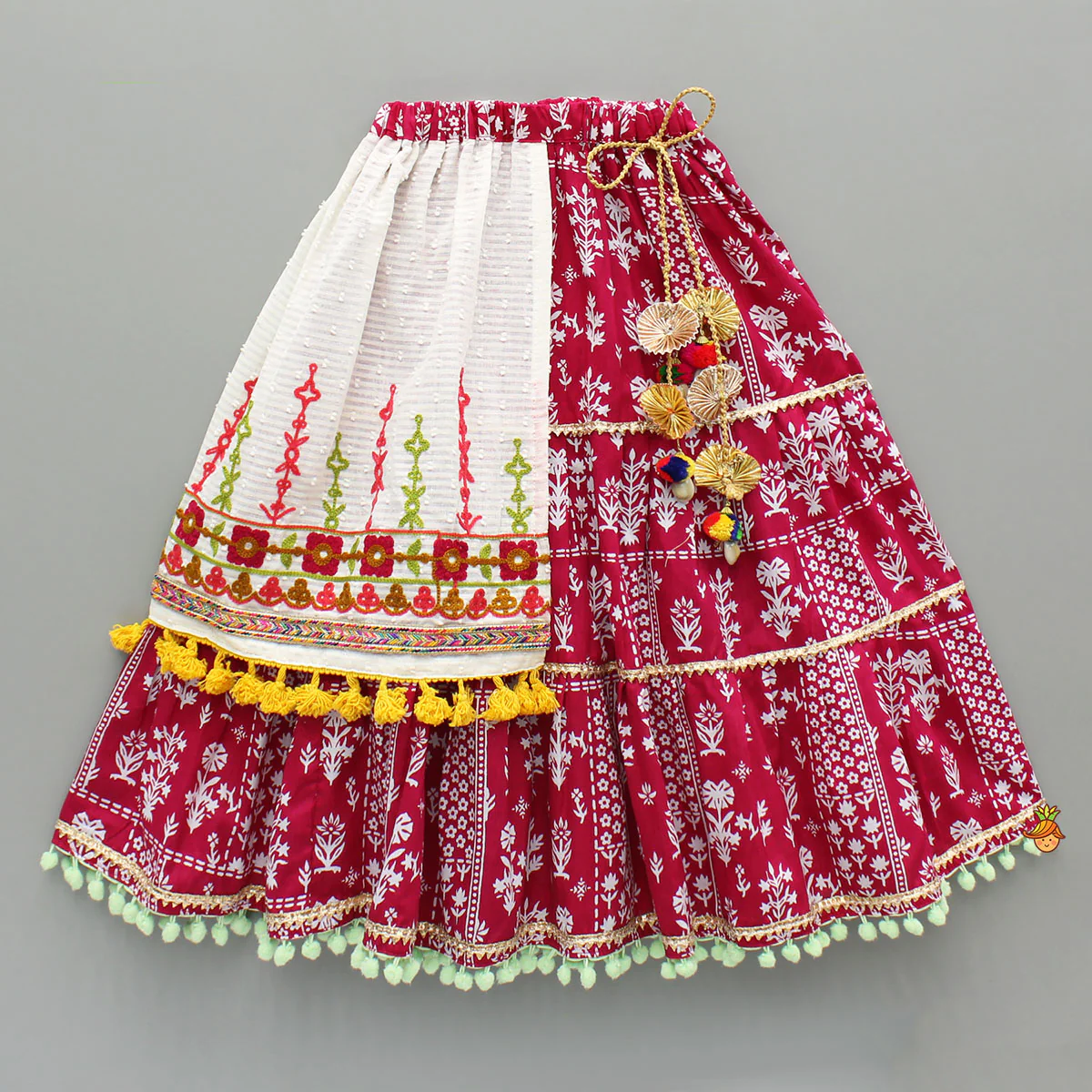Multicolour Thread Embroidered Top And Printed Lehenga - Image 4