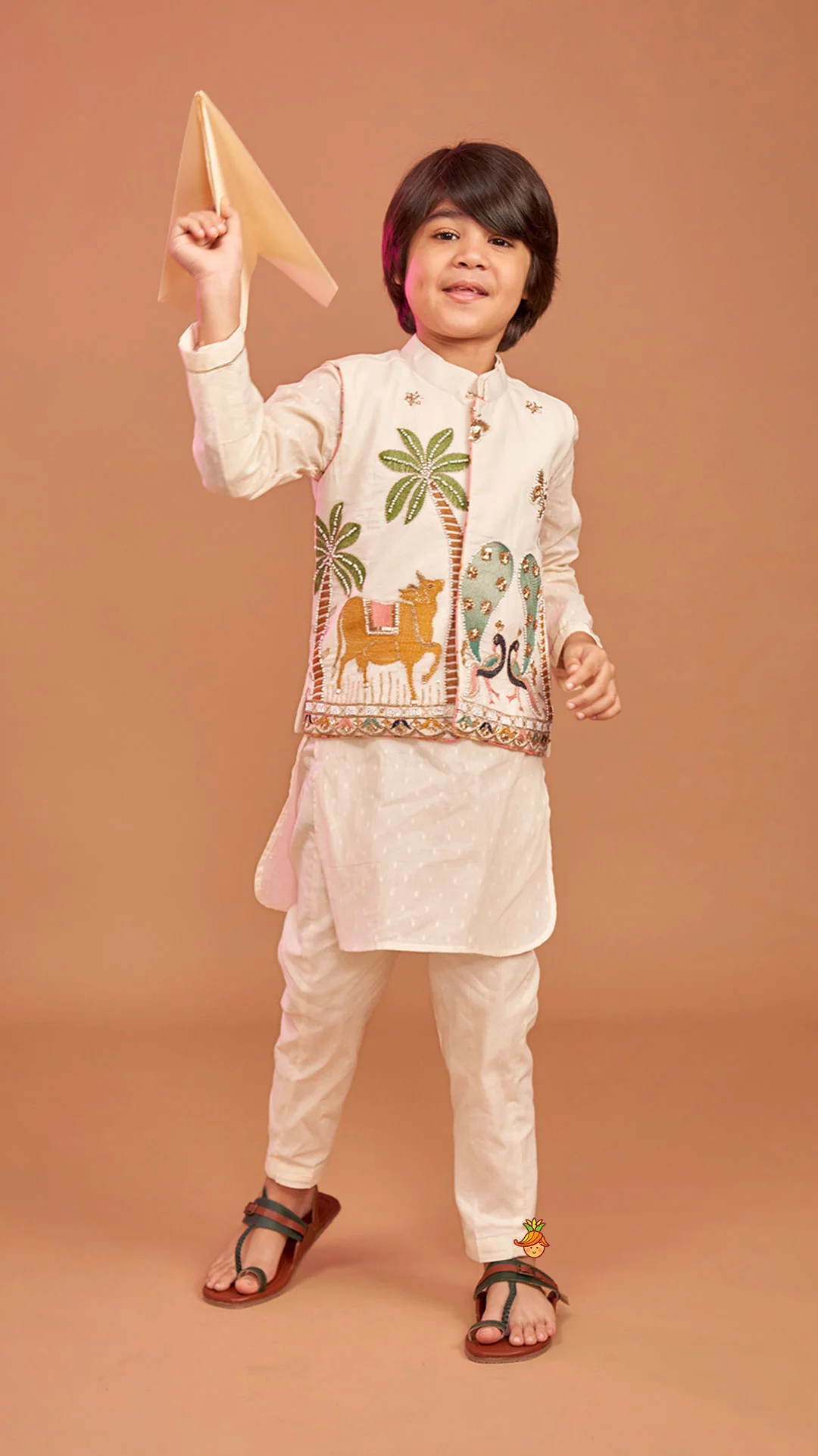 Off White Kurta With Beautiful Embroidered Jacket And Pyjama - Image 3