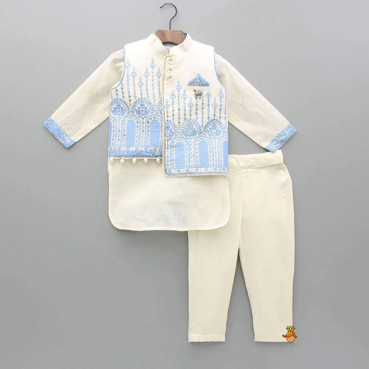 Off White Kurta With Embroidered Stylish Jacket And Pyjama