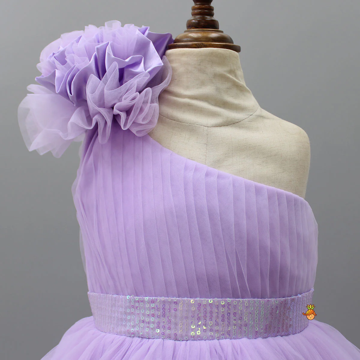 One Shoulder Flower Embellished High Low Dress With Matching Swirled Bow Headband - Image 5
