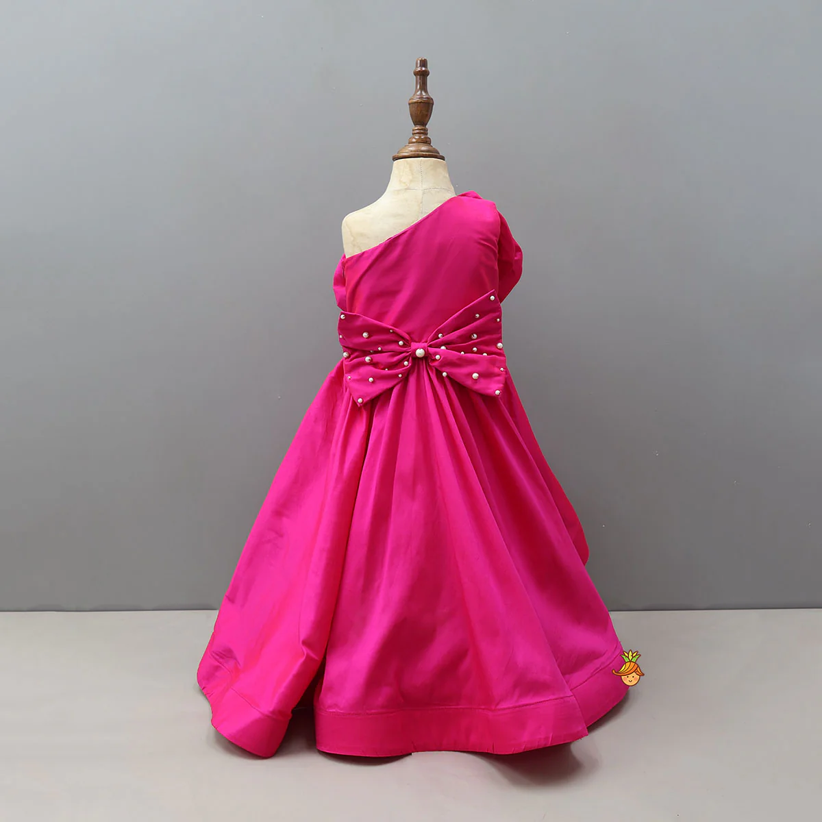 One-Shoulder High-Low Gown - Image 2
