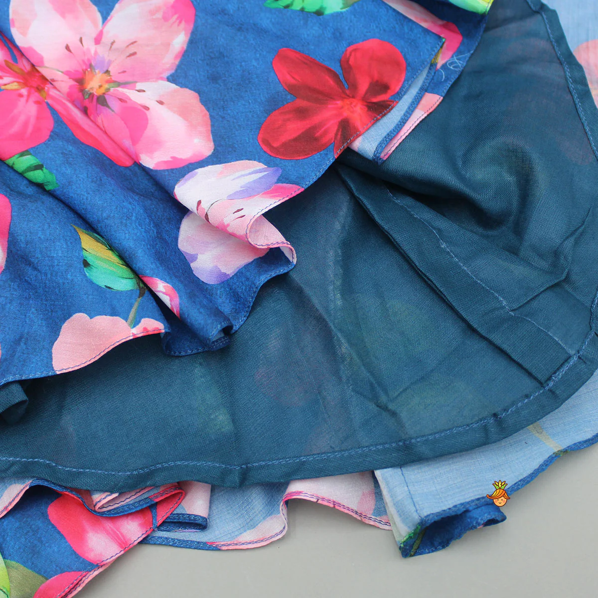 Organza Rose Flowers Adorned Dress - Image 4