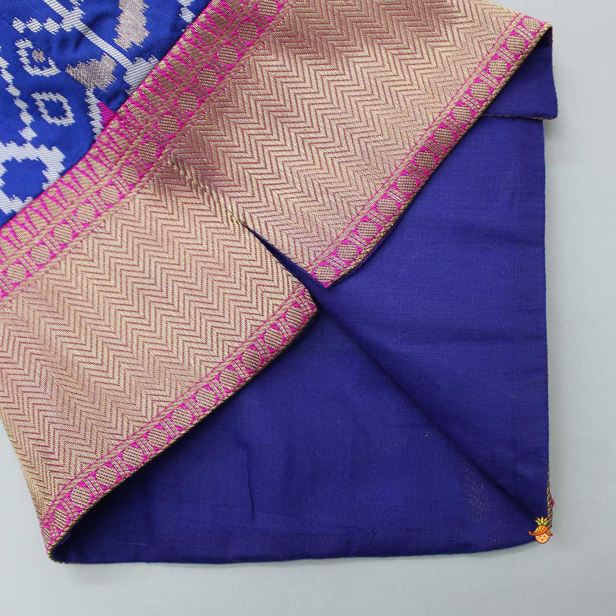 Patola Printed Royal Blue Jacket With Kurta And Pyjama - Image 8