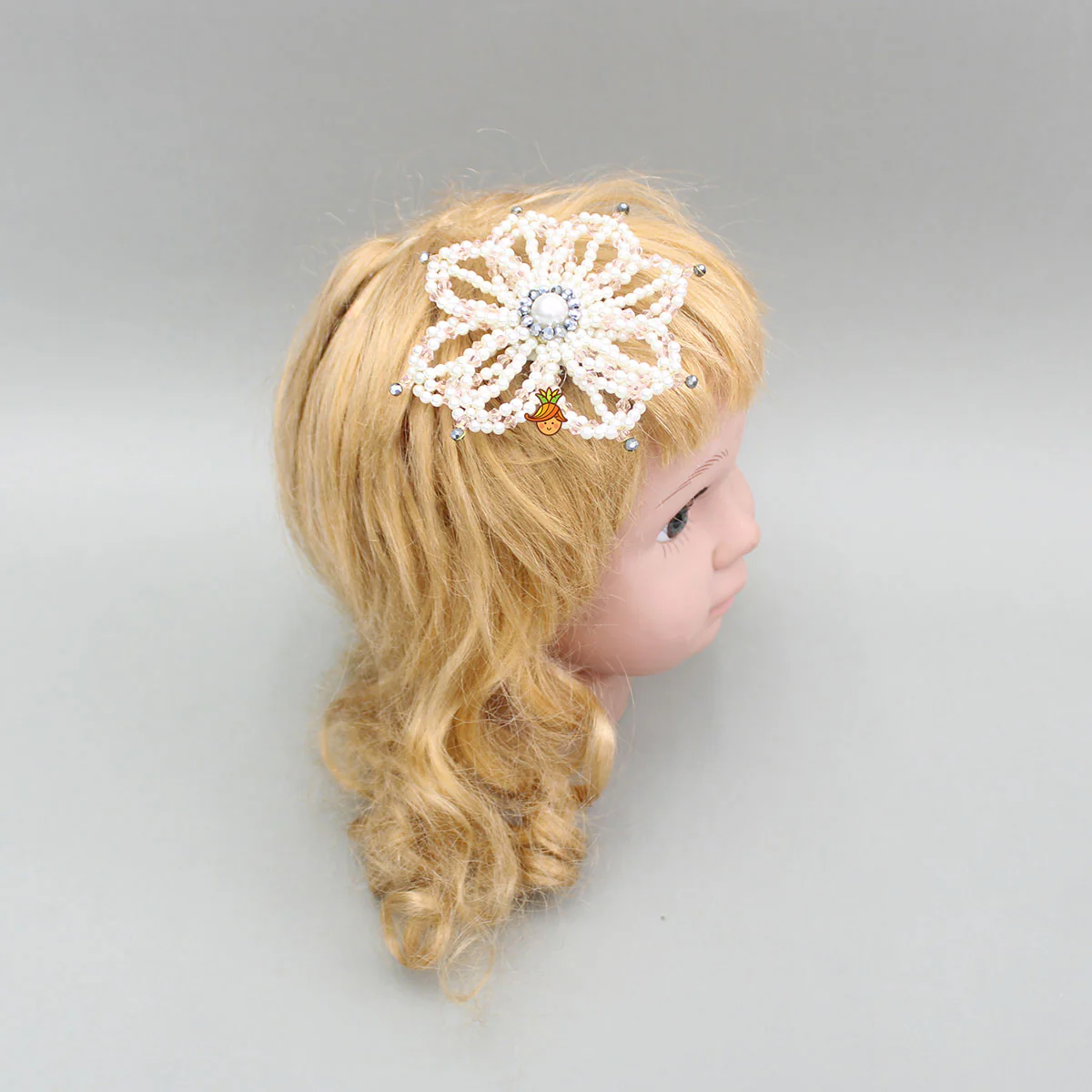 Pearl Flower Design And Studded Hairclip - Image 3