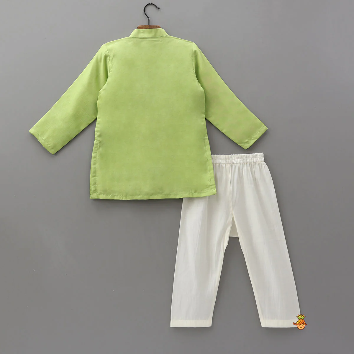 Pin Tuck Detail Kurta And Pyjama - Image 2