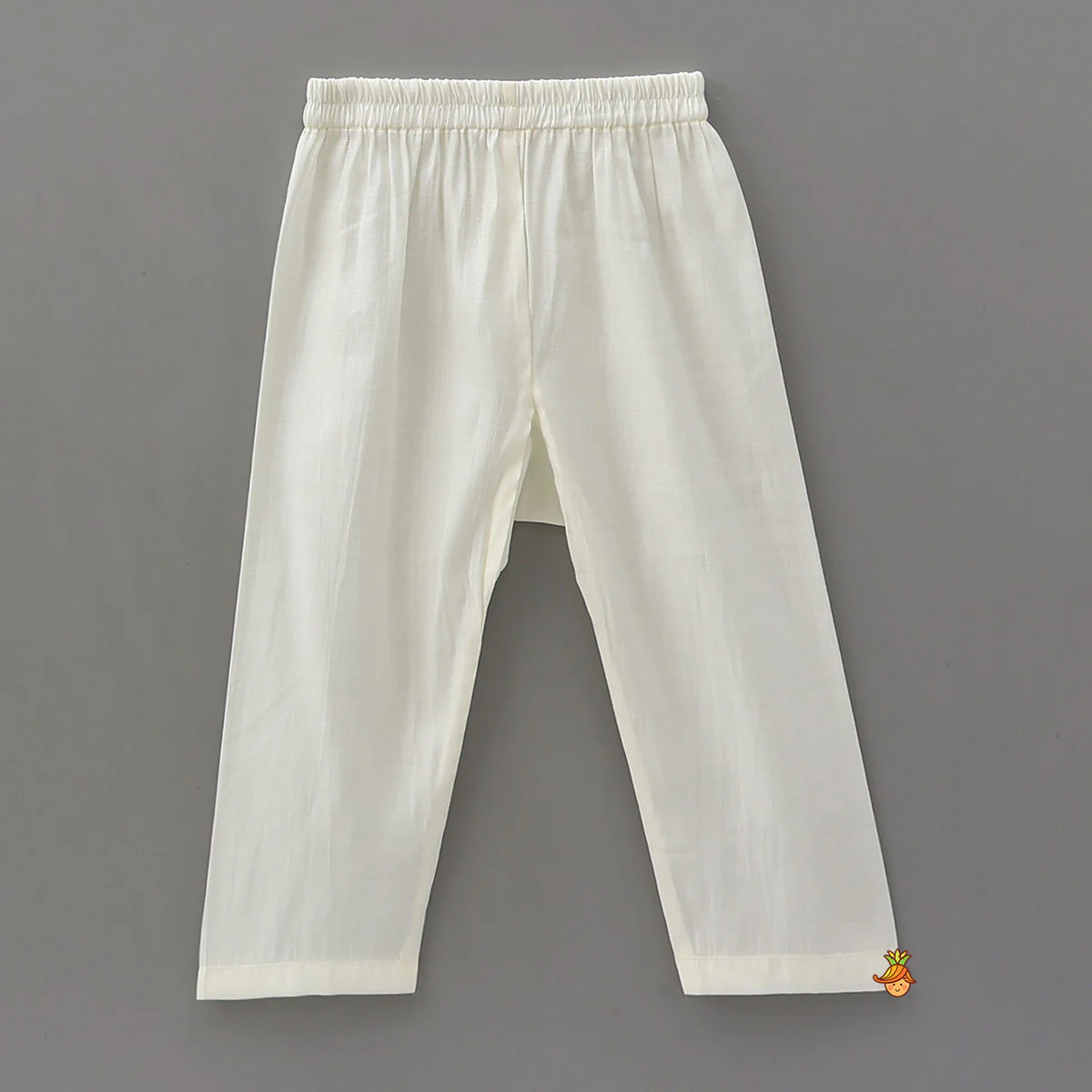 Pin Tuck Detail Kurta And Pyjama - Image 4