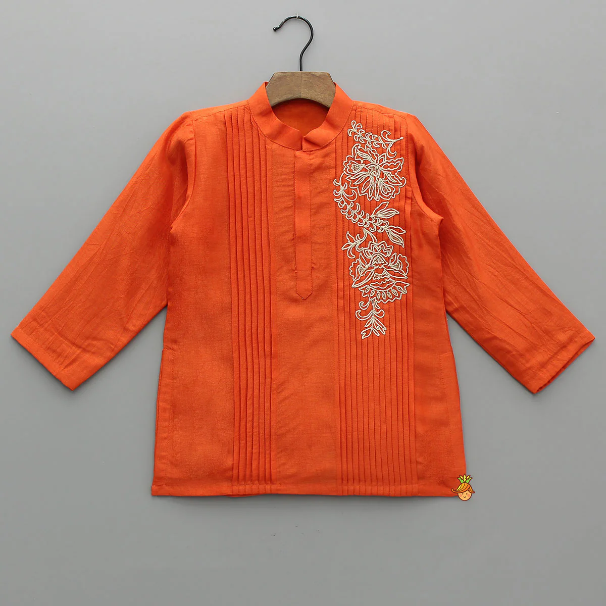 Pin Tuck Detail Kurta And Pyjama - Image 3