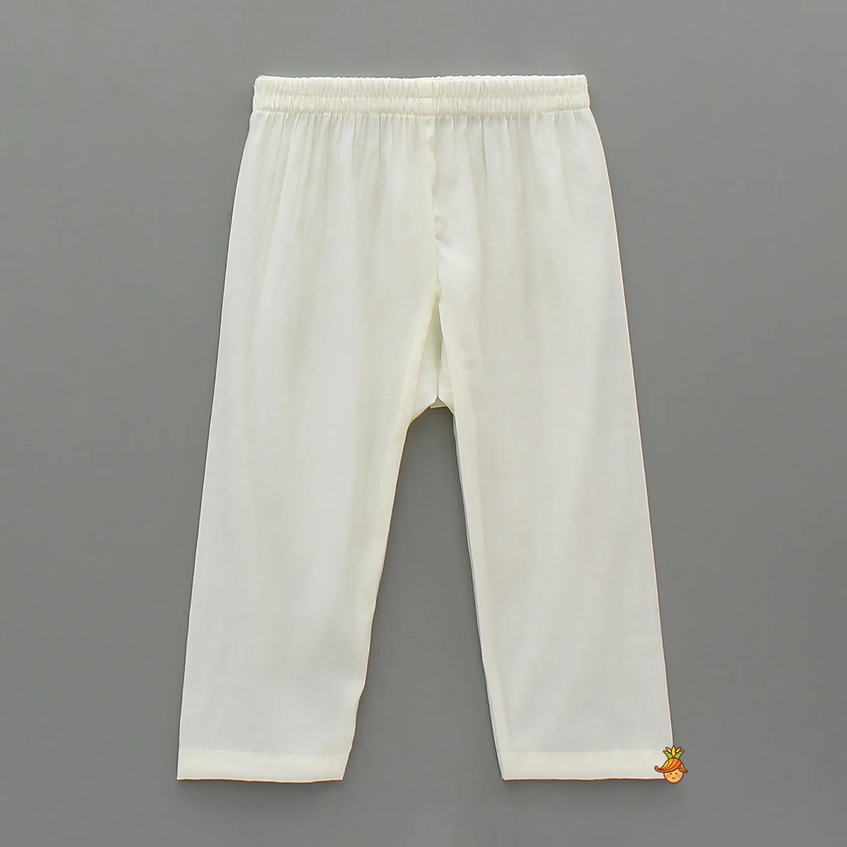 Pin Tuck Detail Kurta And Pyjama - Image 4