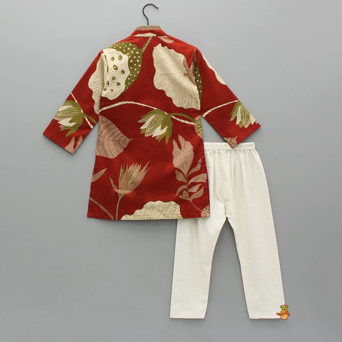 Pin Tuck Detailed Cotton Printed Kurta And Pyjama - Image 2