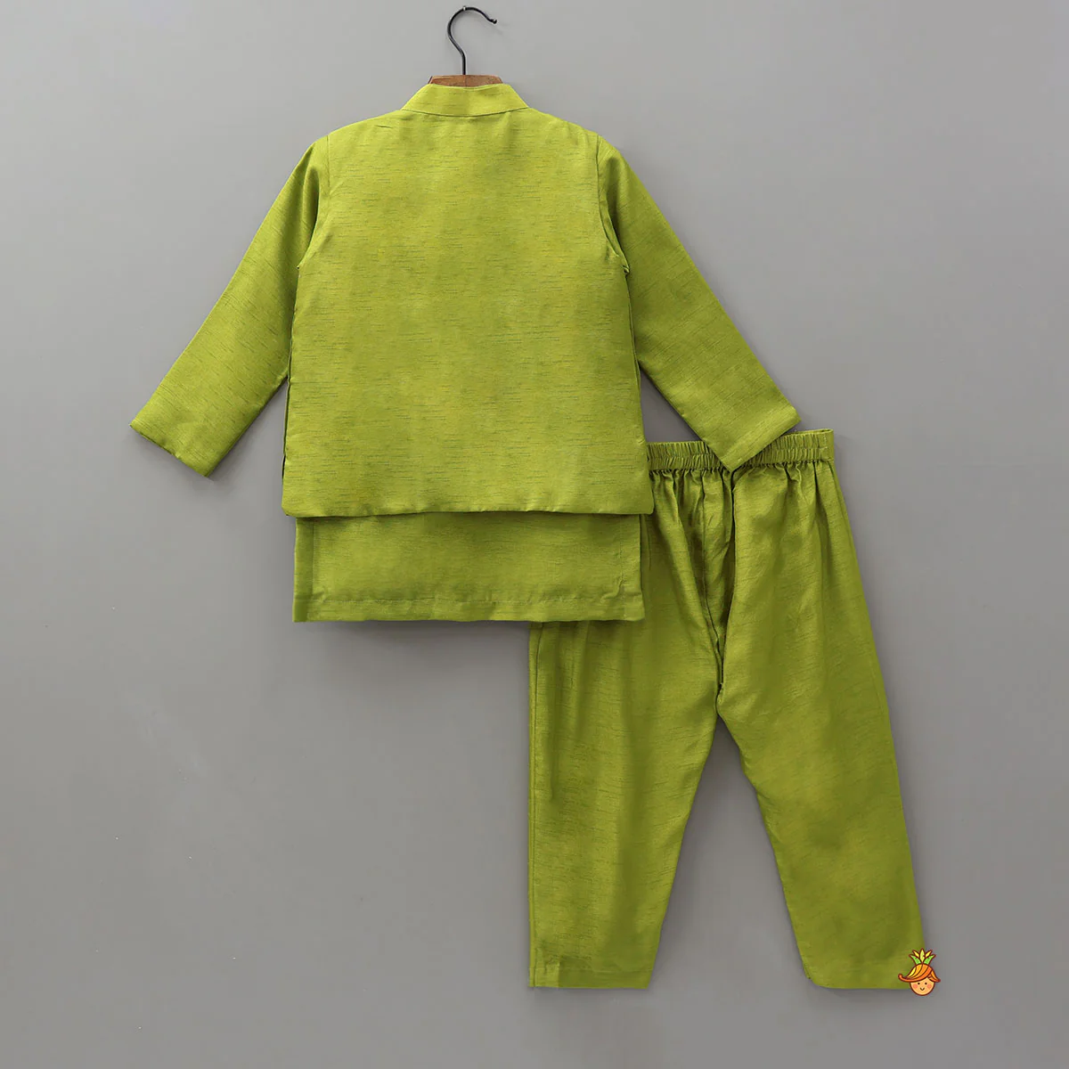 Pin-Tuck Kurta With Open Jacket And Pyjama - Image 2